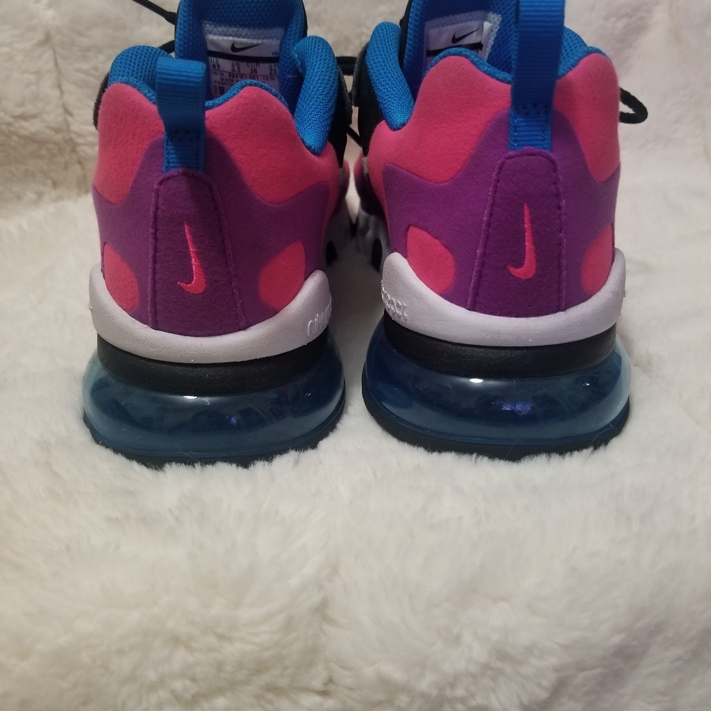 Nike women air max 270 react Pink/Blue/Black - Picture 3 of 7